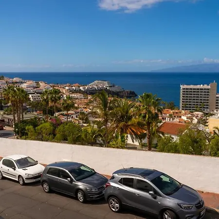 Cozy 2 Bedroom With Ocean View And Heated Swimming Pool Lägenhet